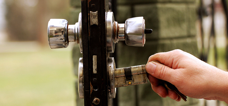 front door latch repair Rosamond